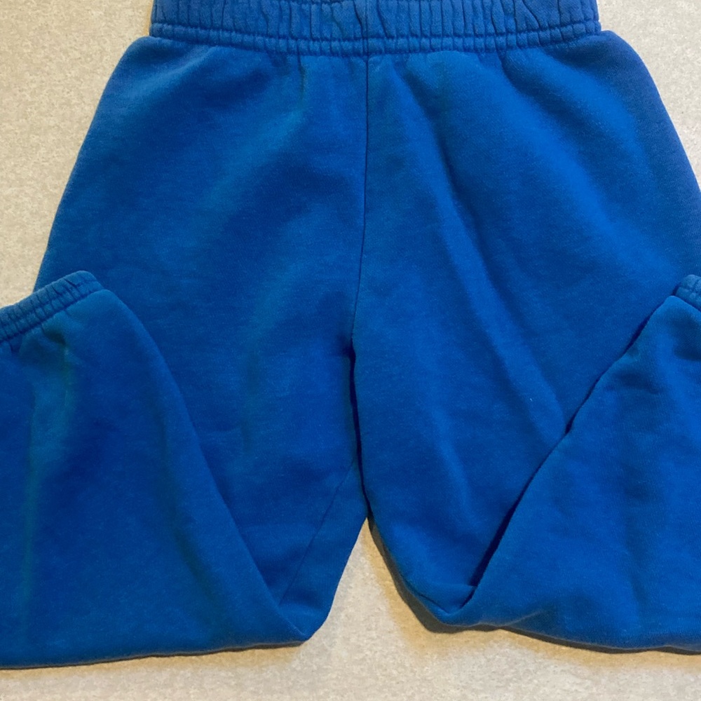 Sweatpants size 4 t blue